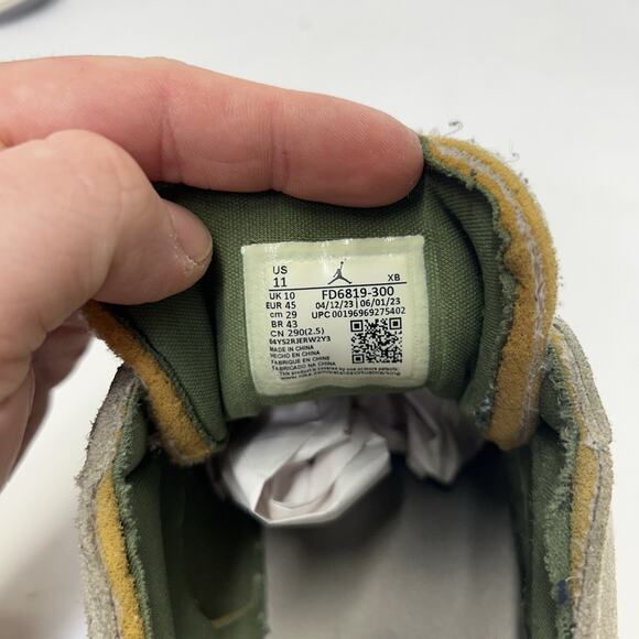 Nike Air Jordan 1 Low SE Craft “Light Olive” FD6819-300